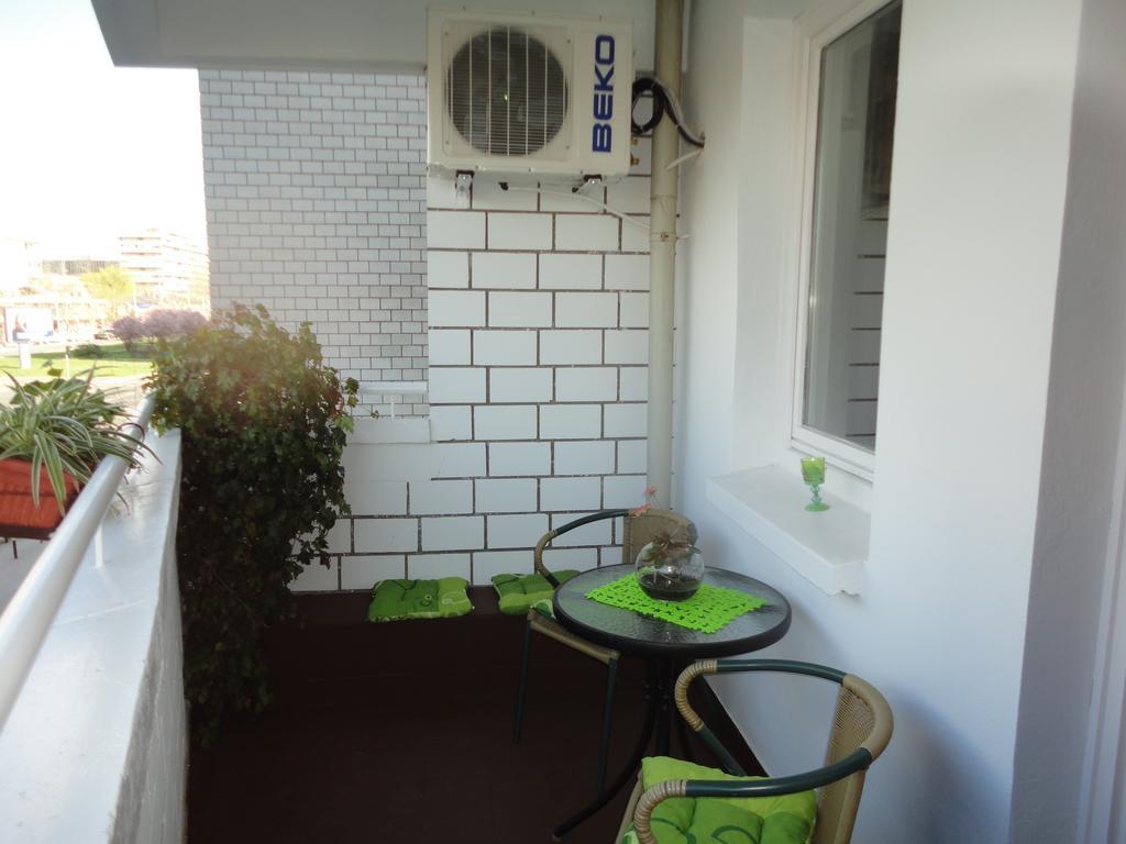 Apartment Arena White Beograd Ruang foto