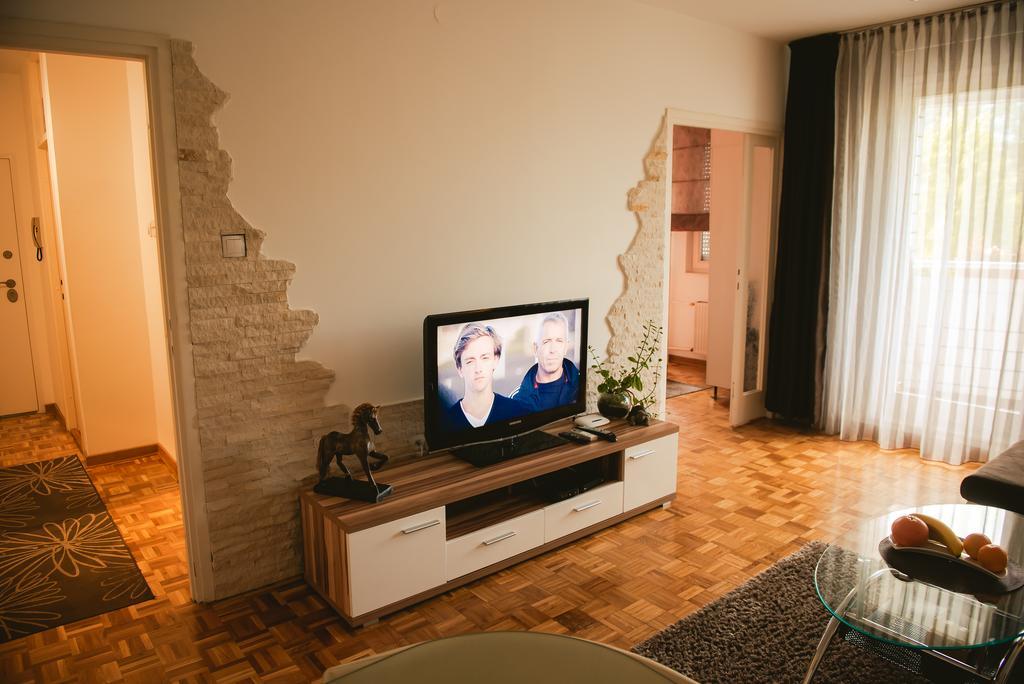 Apartment Arena White Beograd Bagian luar foto