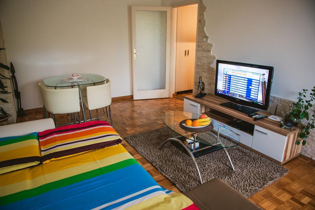 Apartment Arena White Beograd Bagian luar foto